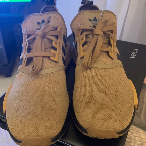 Used once Addidas very clean - Picture 1 of 11